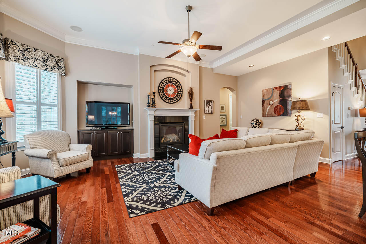 812 Long Meadows Road