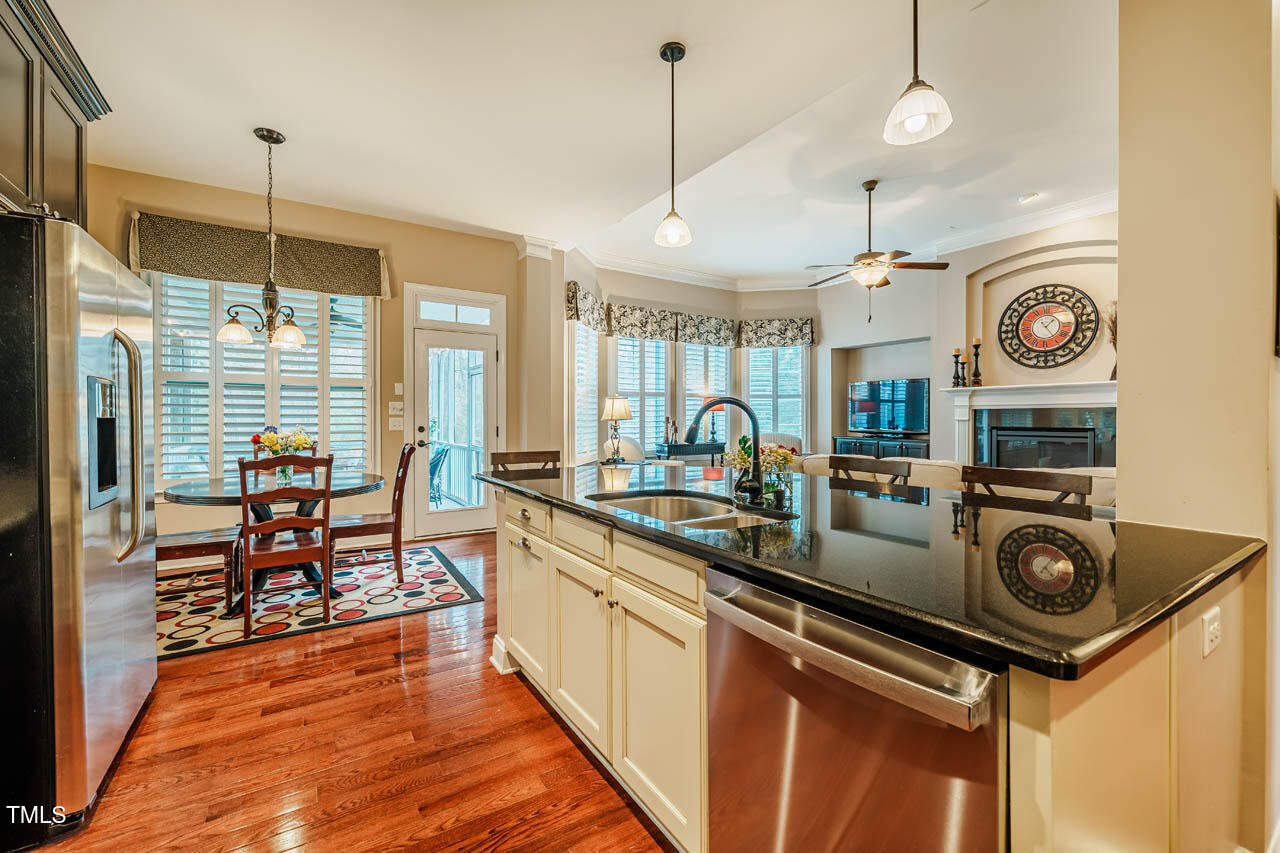 812 Long Meadows Road