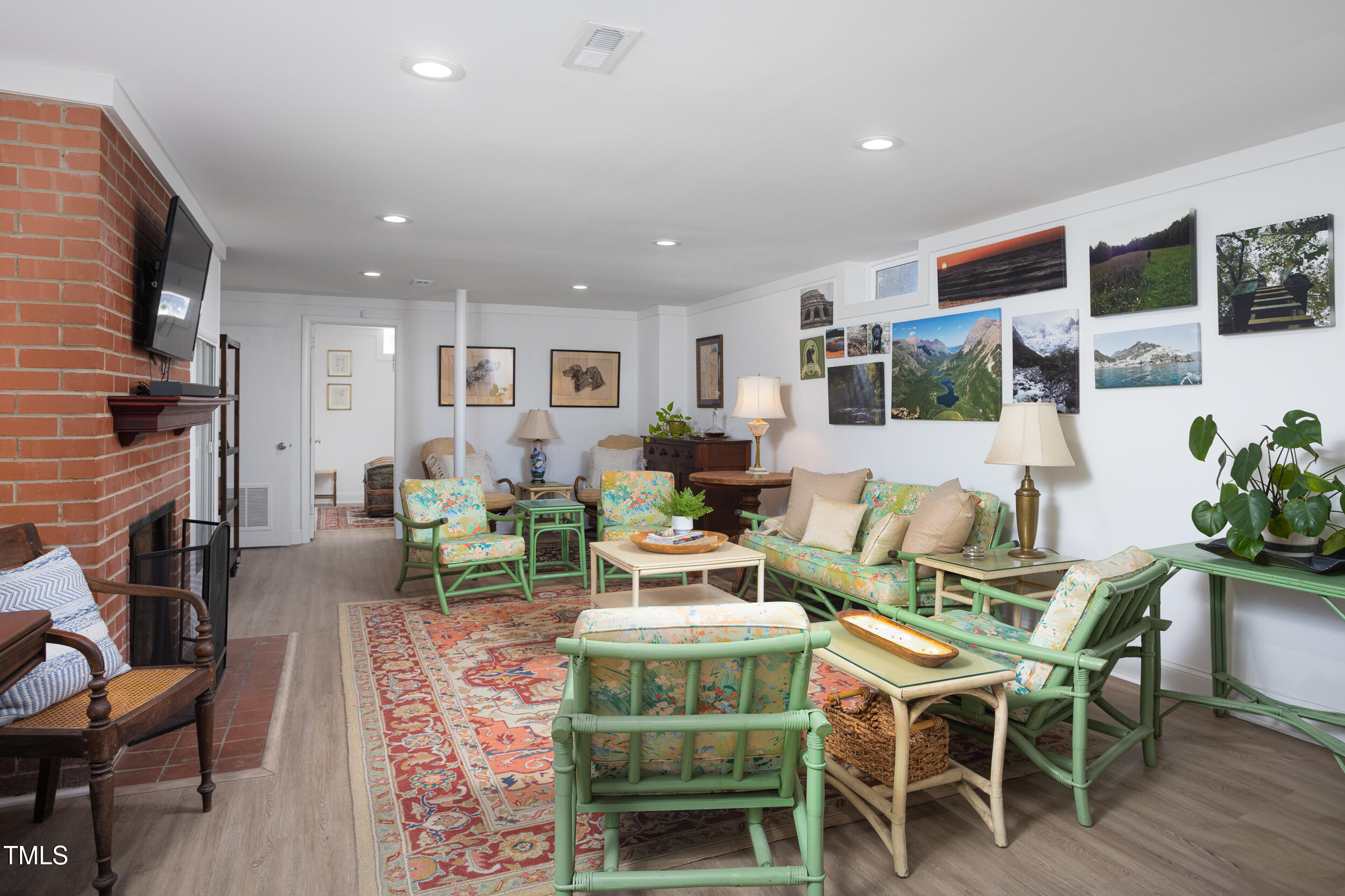 4605 Erwin Road