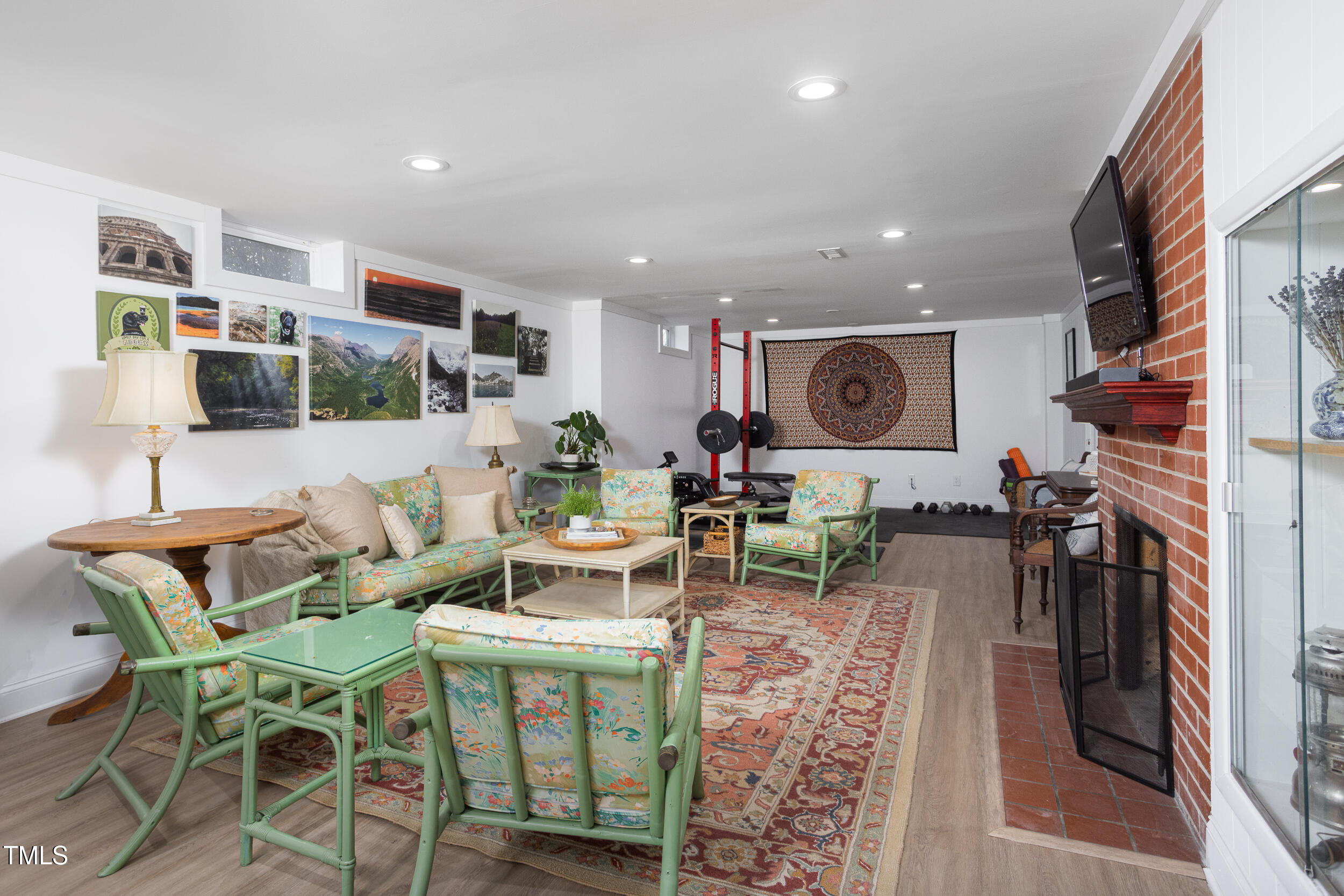 4605 Erwin Road