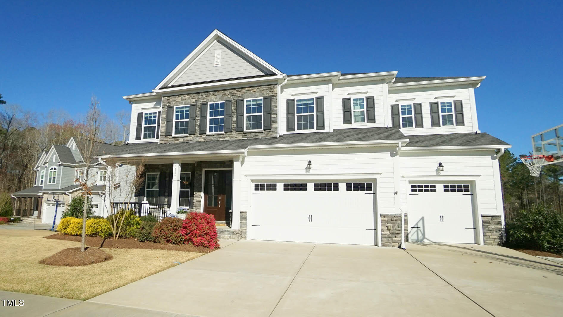 1532 Champlain Crest Way