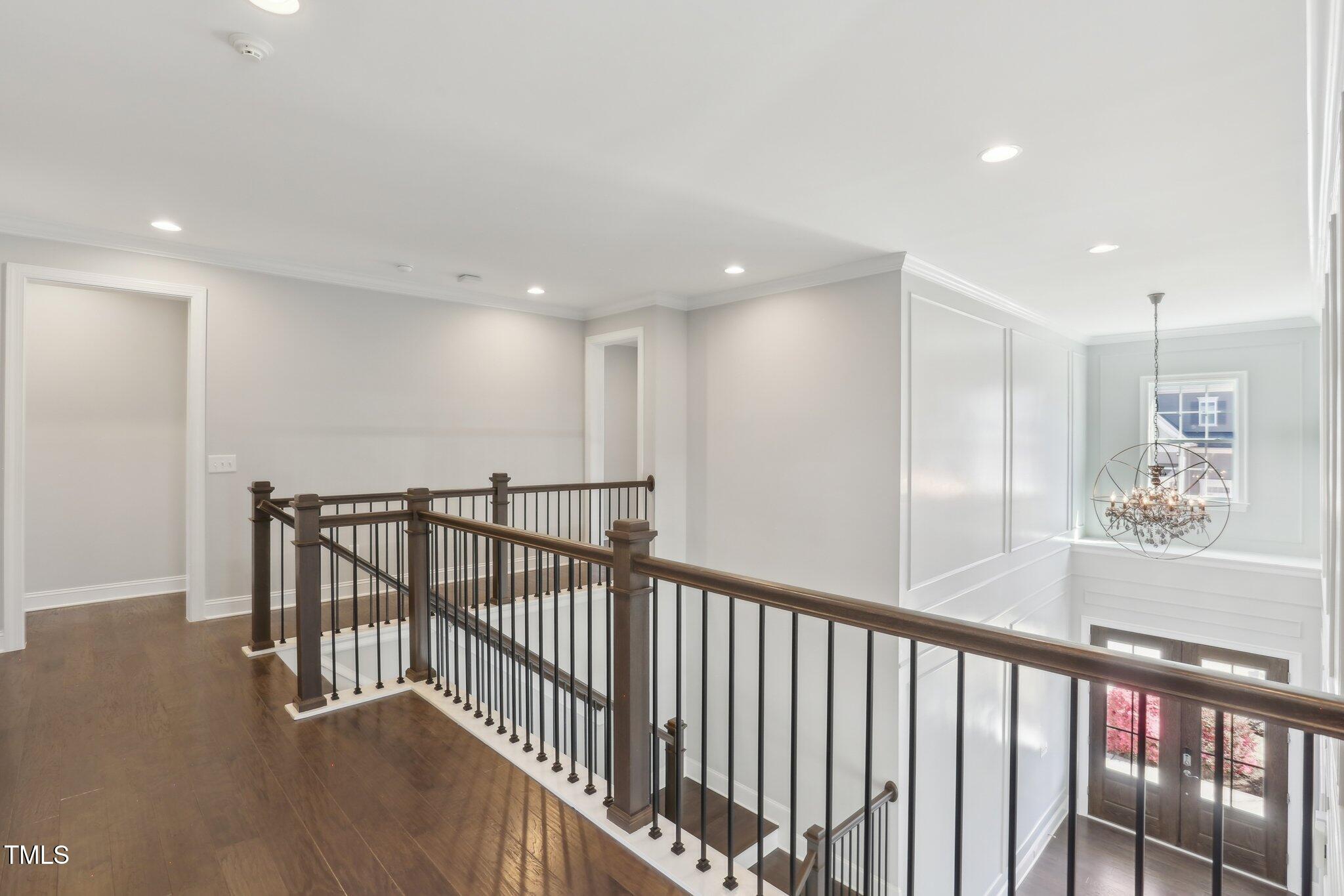 1532 Champlain Crest Way