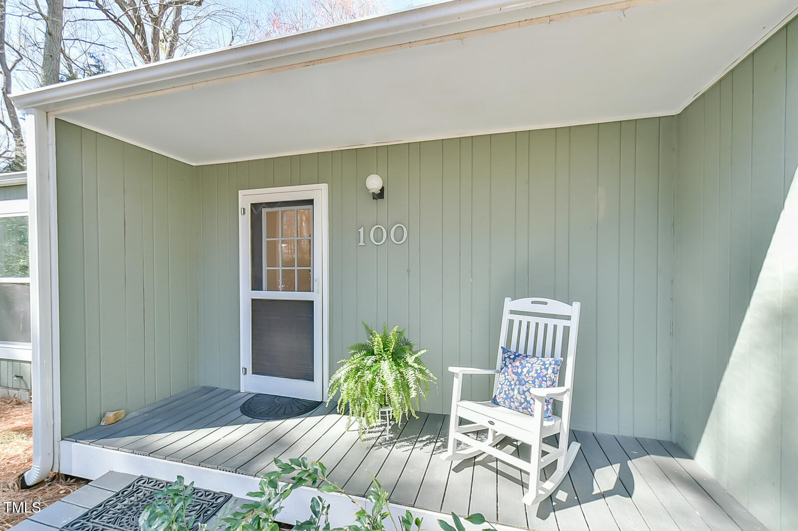 100 Briar Patch Lane