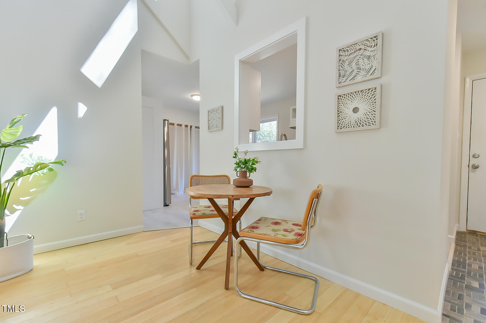 100 Briar Patch Lane