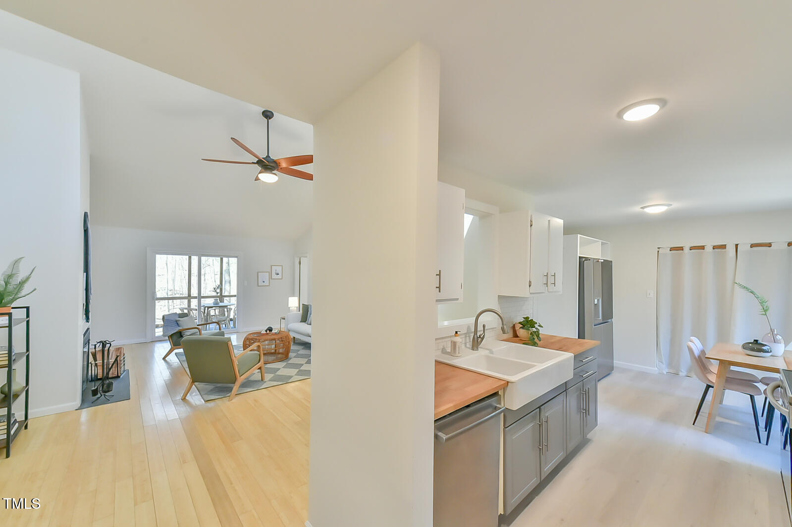 100 Briar Patch Lane