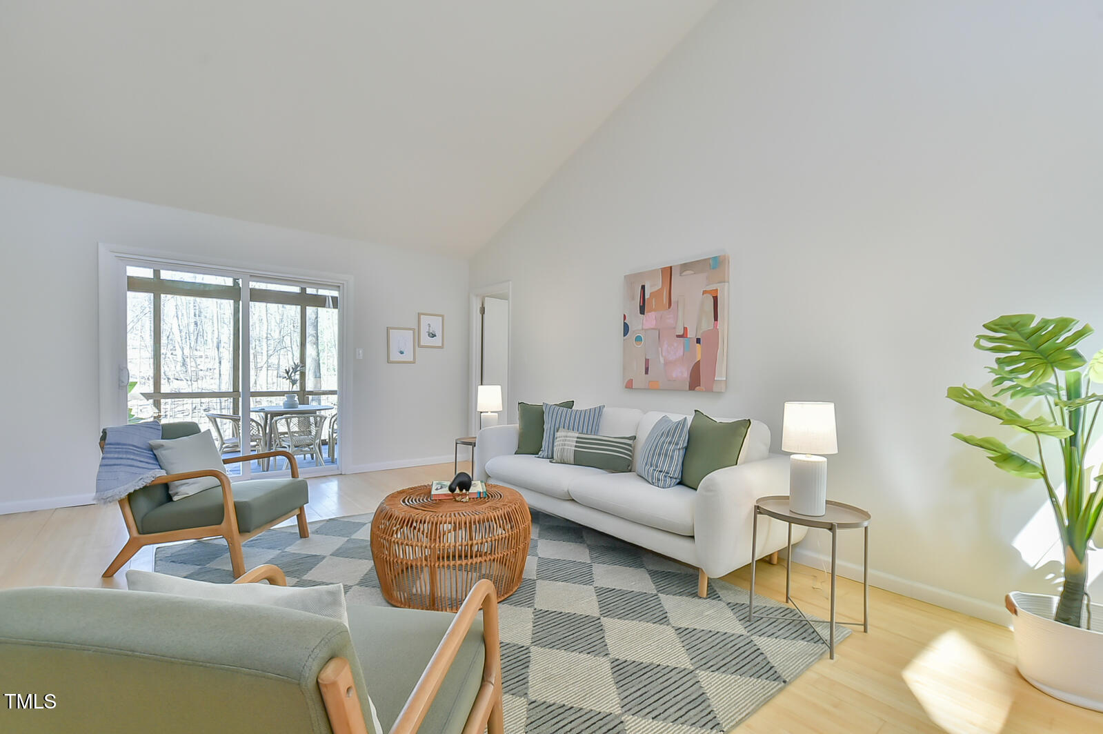 100 Briar Patch Lane