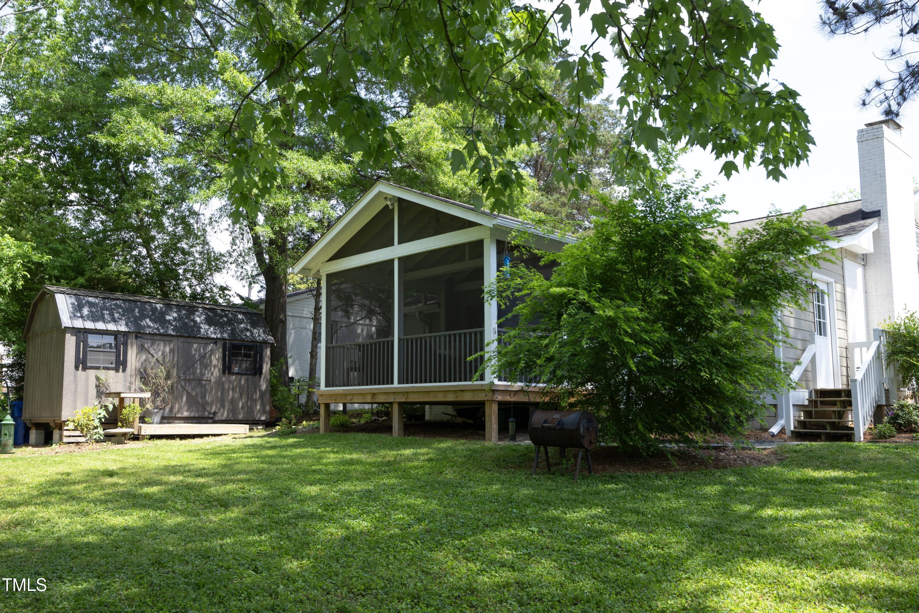 1004 Greenwich Street