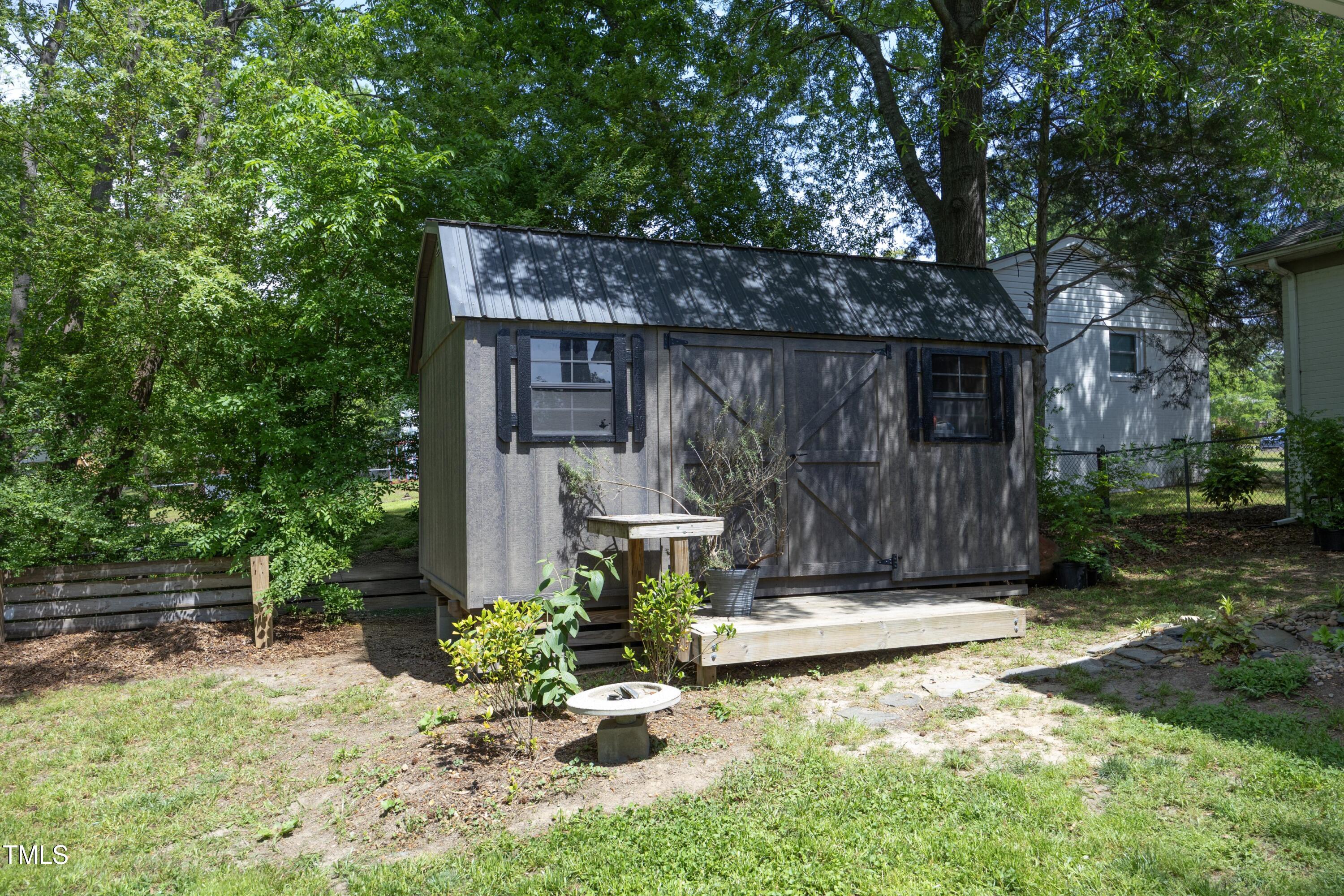 1004 Greenwich Street