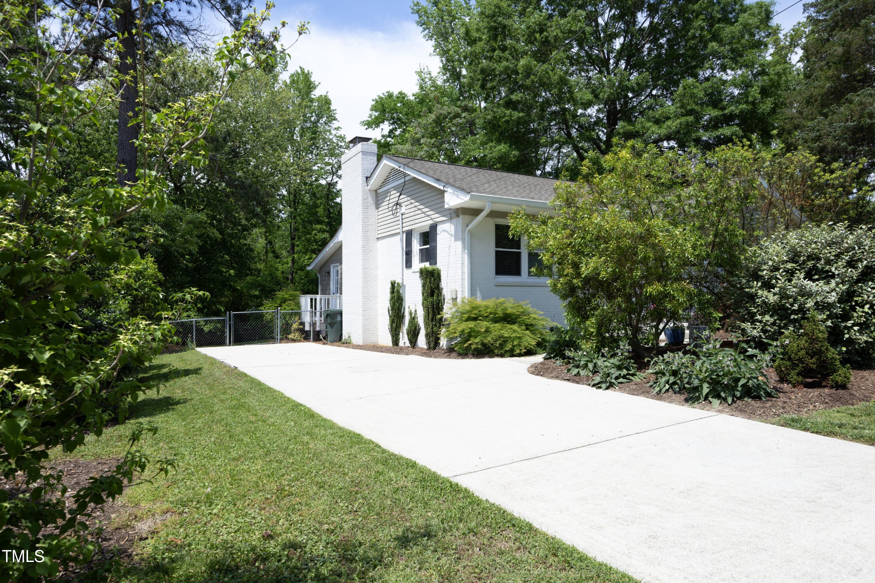 1004 Greenwich Street
