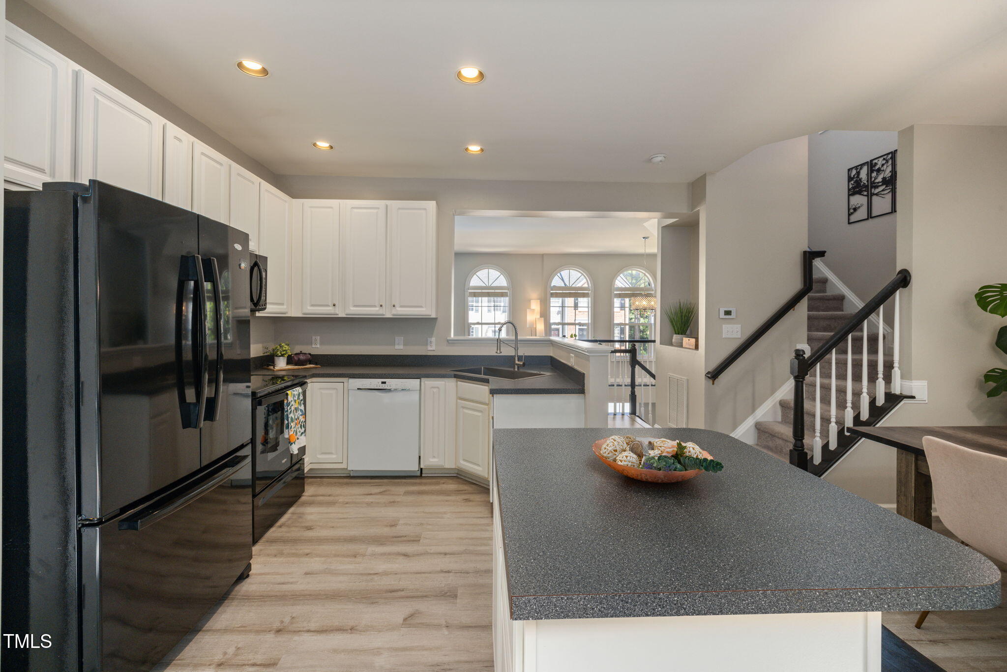 5420 Vista View Court