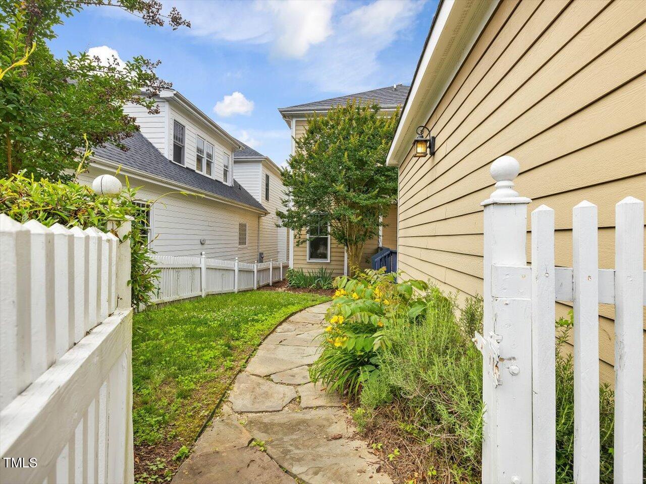 102 Westside Drive
