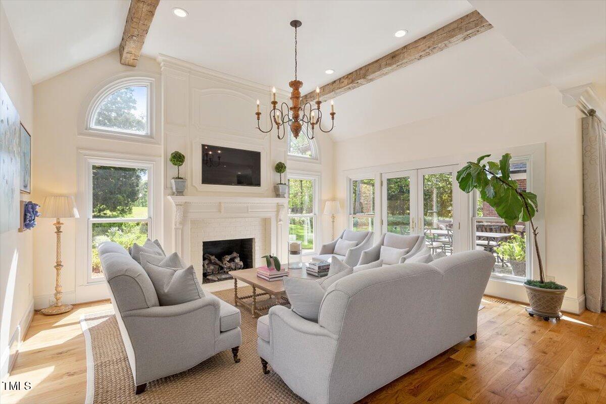 801 Pinehurst Drive