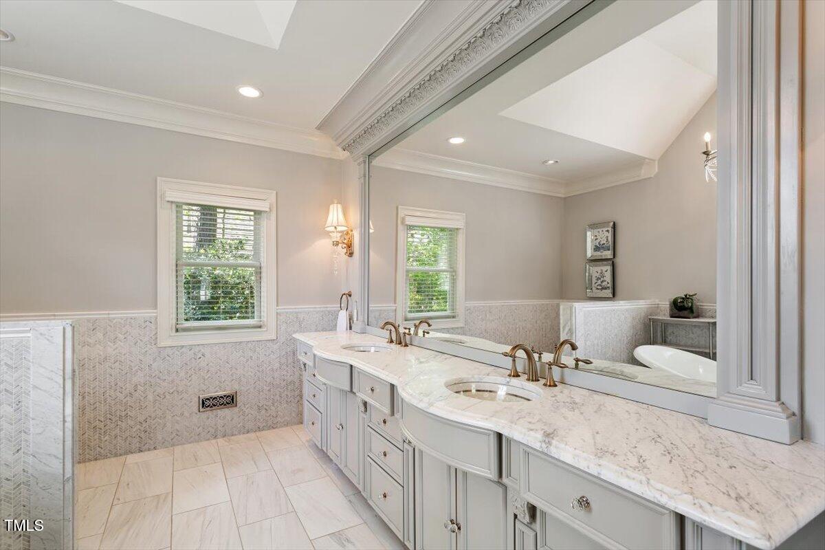 801 Pinehurst Drive
