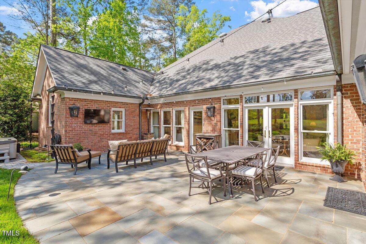 801 Pinehurst Drive