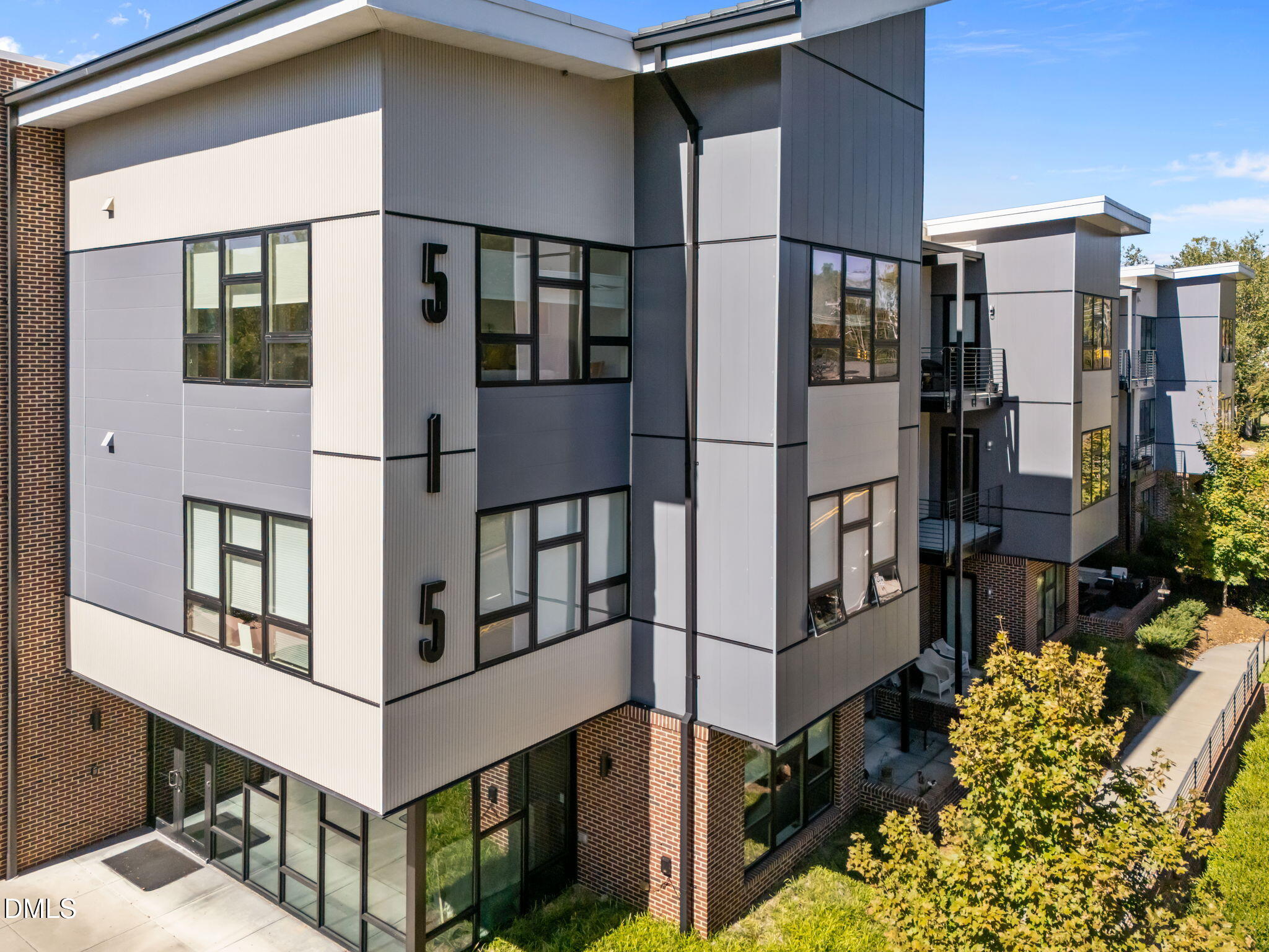 515 N Churton Street # 203