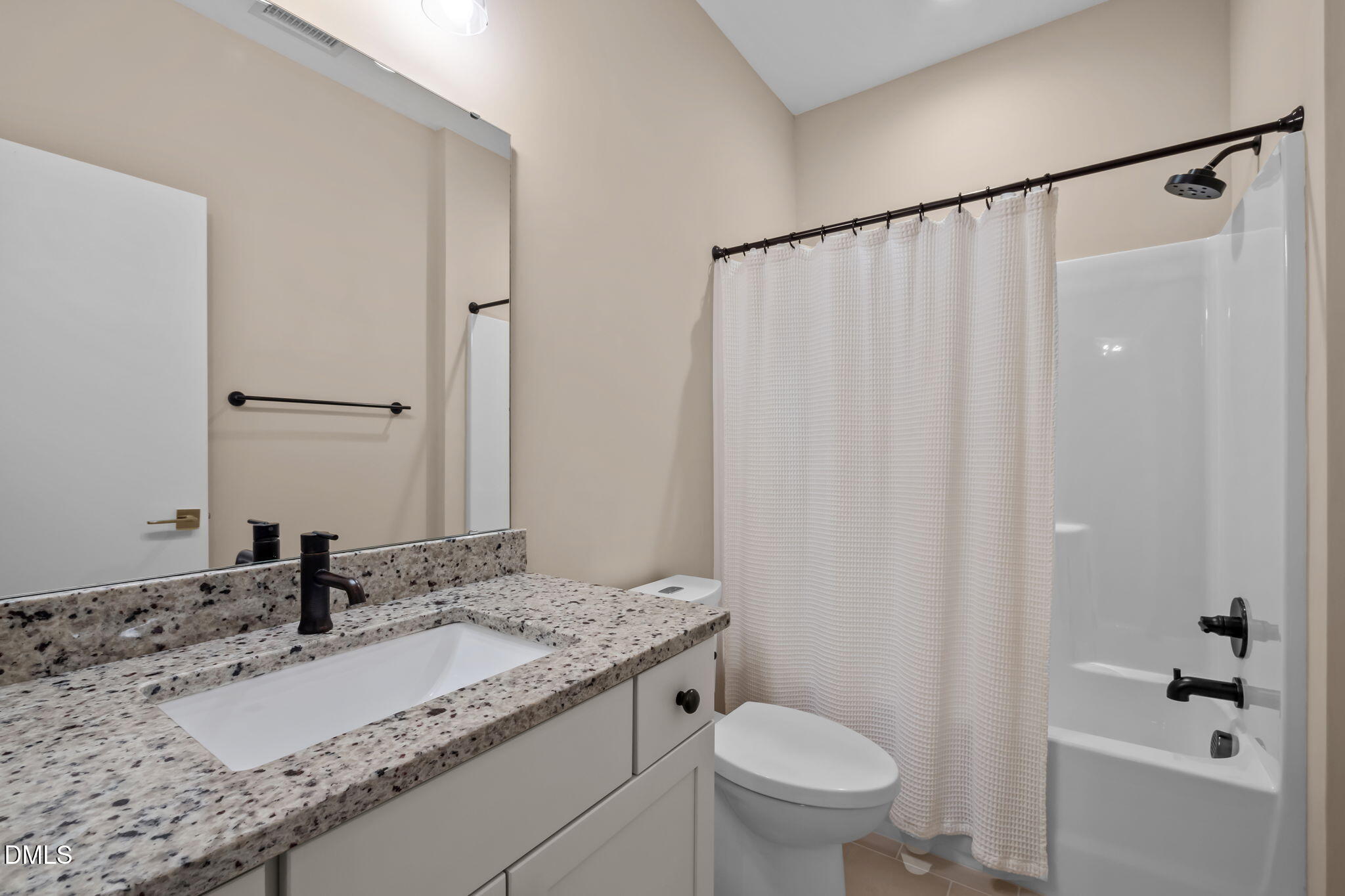 515 N Churton Street # 203