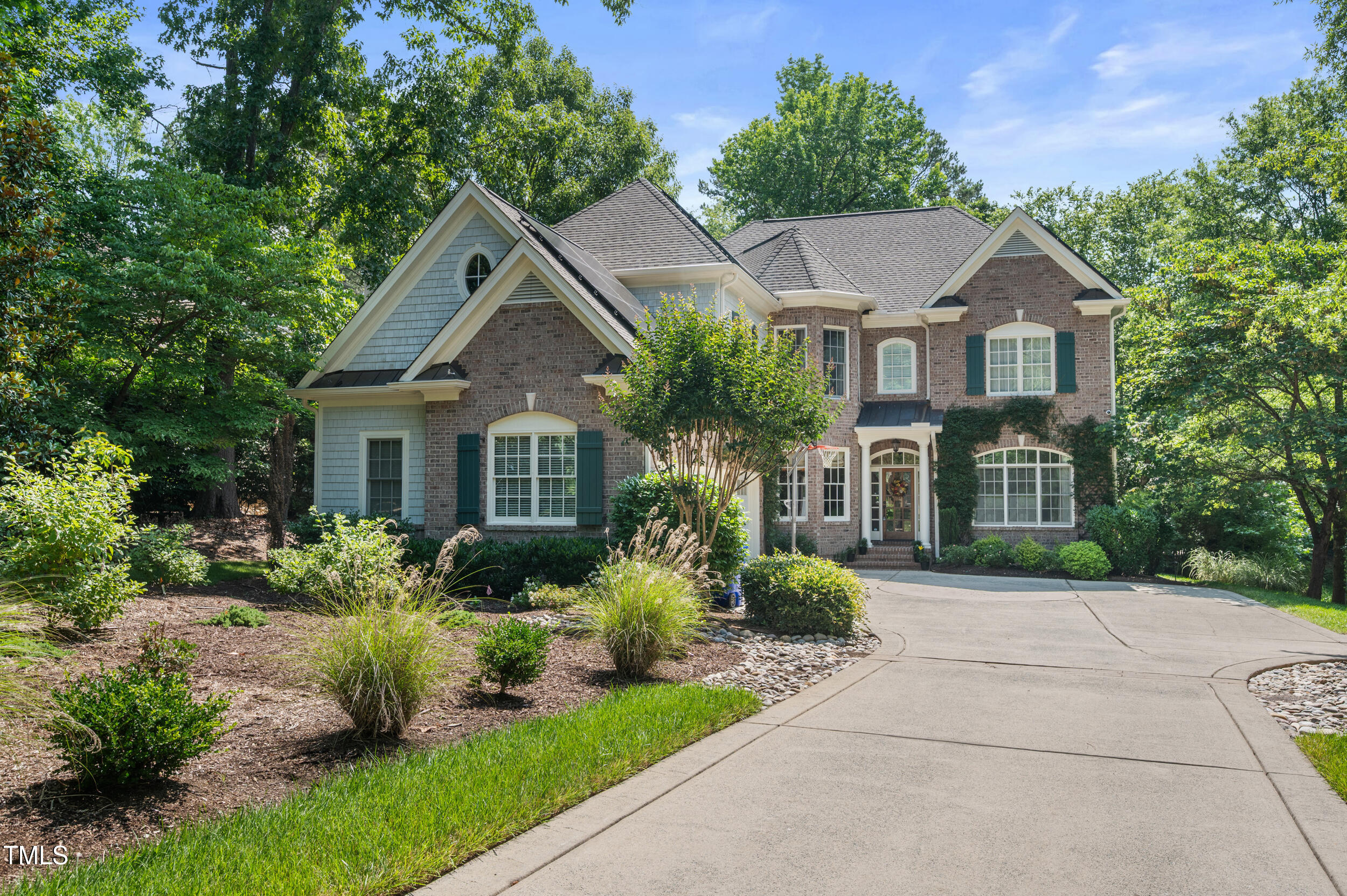 105 Cross Creek Drive