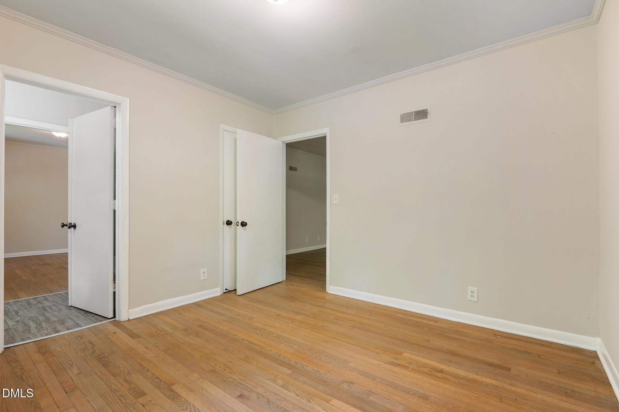 2209-2211 Morehead Avenue