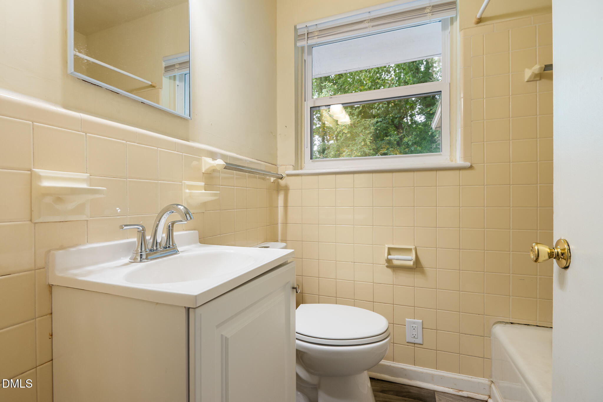 2209-2211 Morehead Avenue