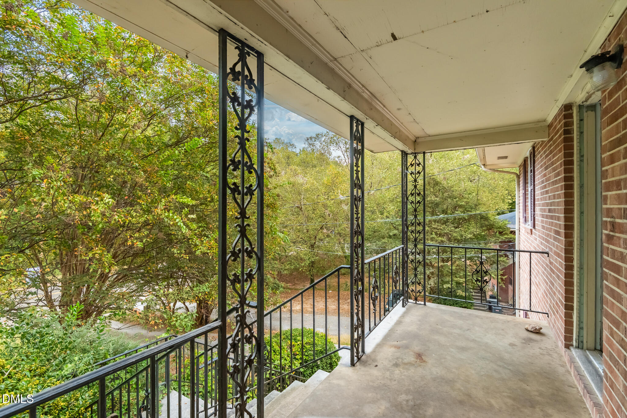 2209-2211 Morehead Avenue