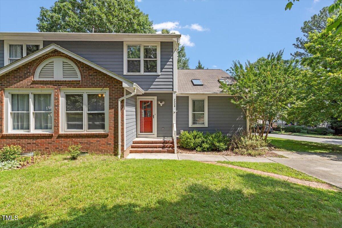 2208 Pathway Drive