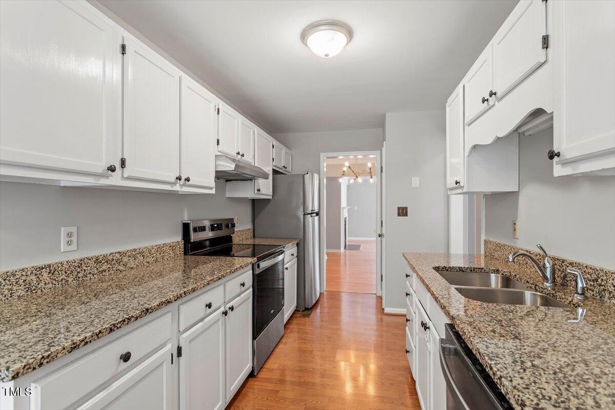 2208 Pathway Drive