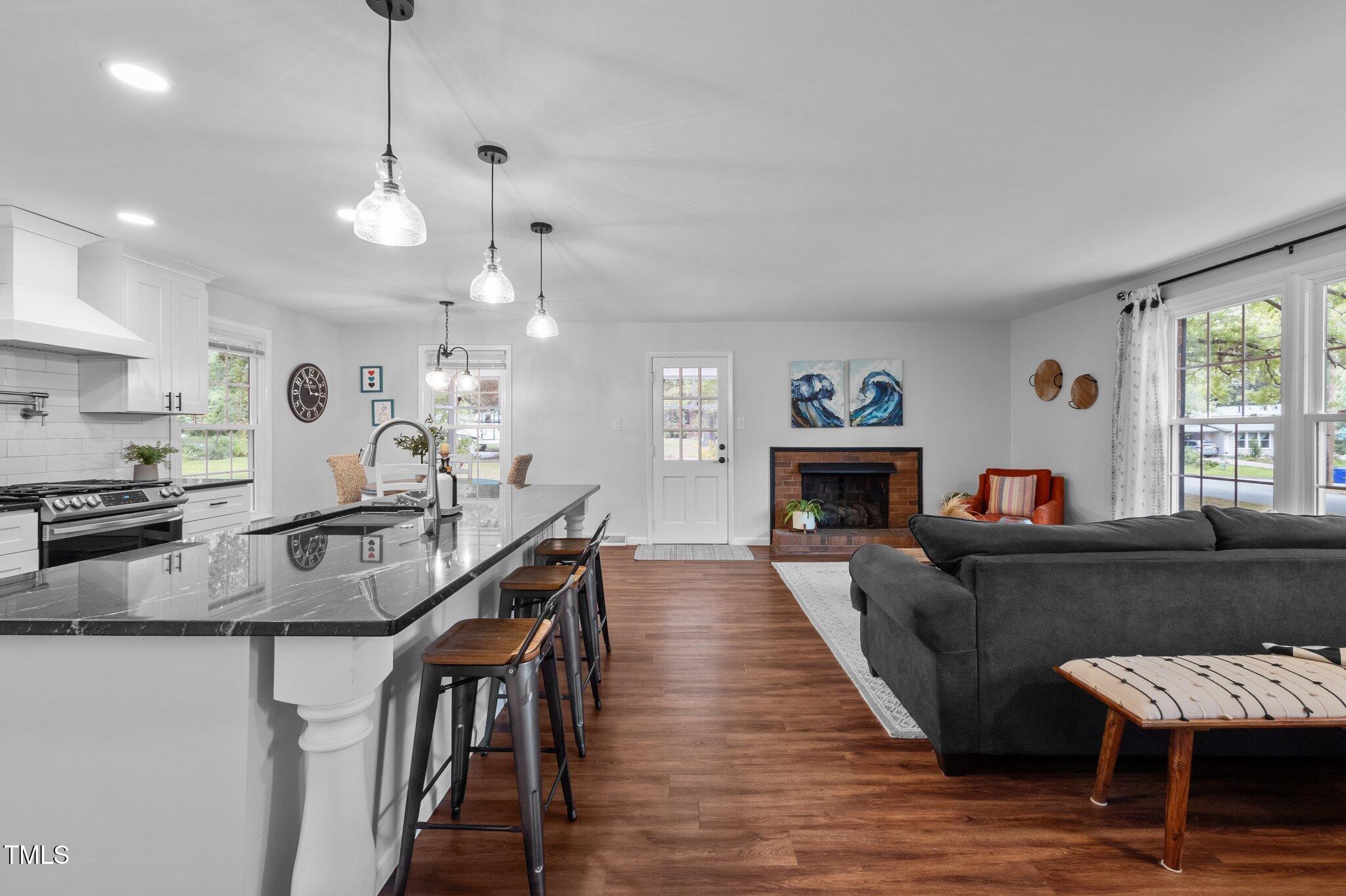 1205 Willow Drive