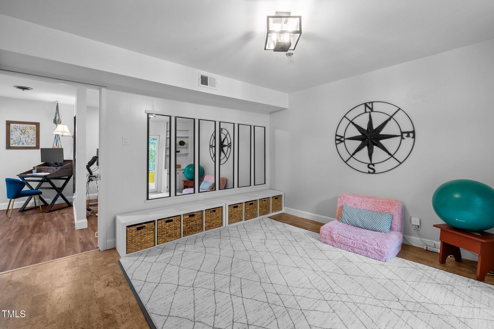 1205 Willow Drive