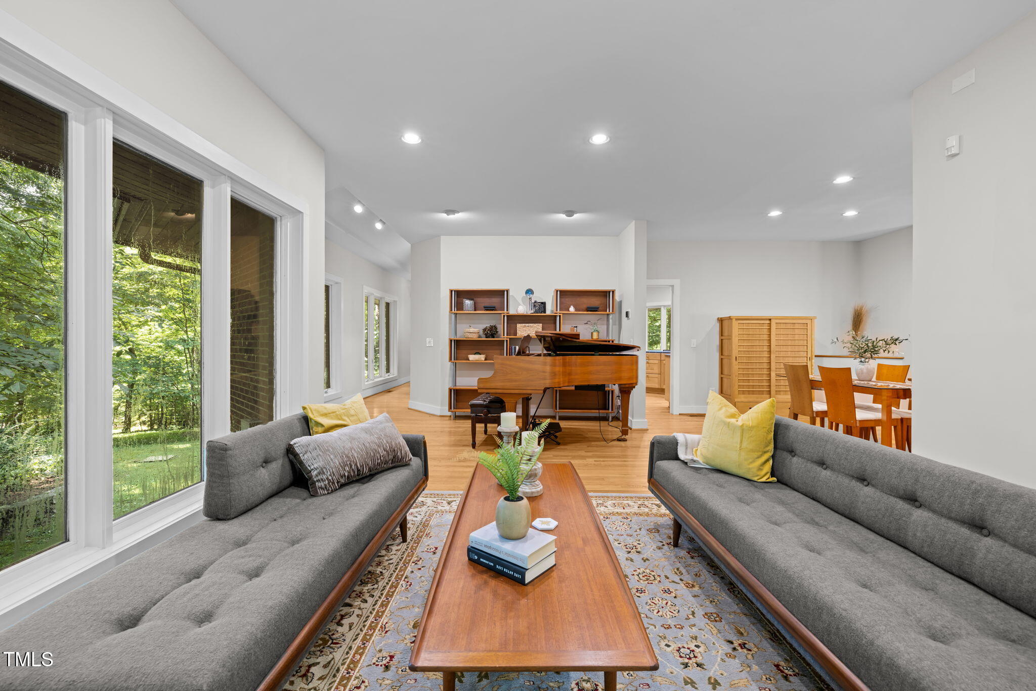 801 Creekstone Drive