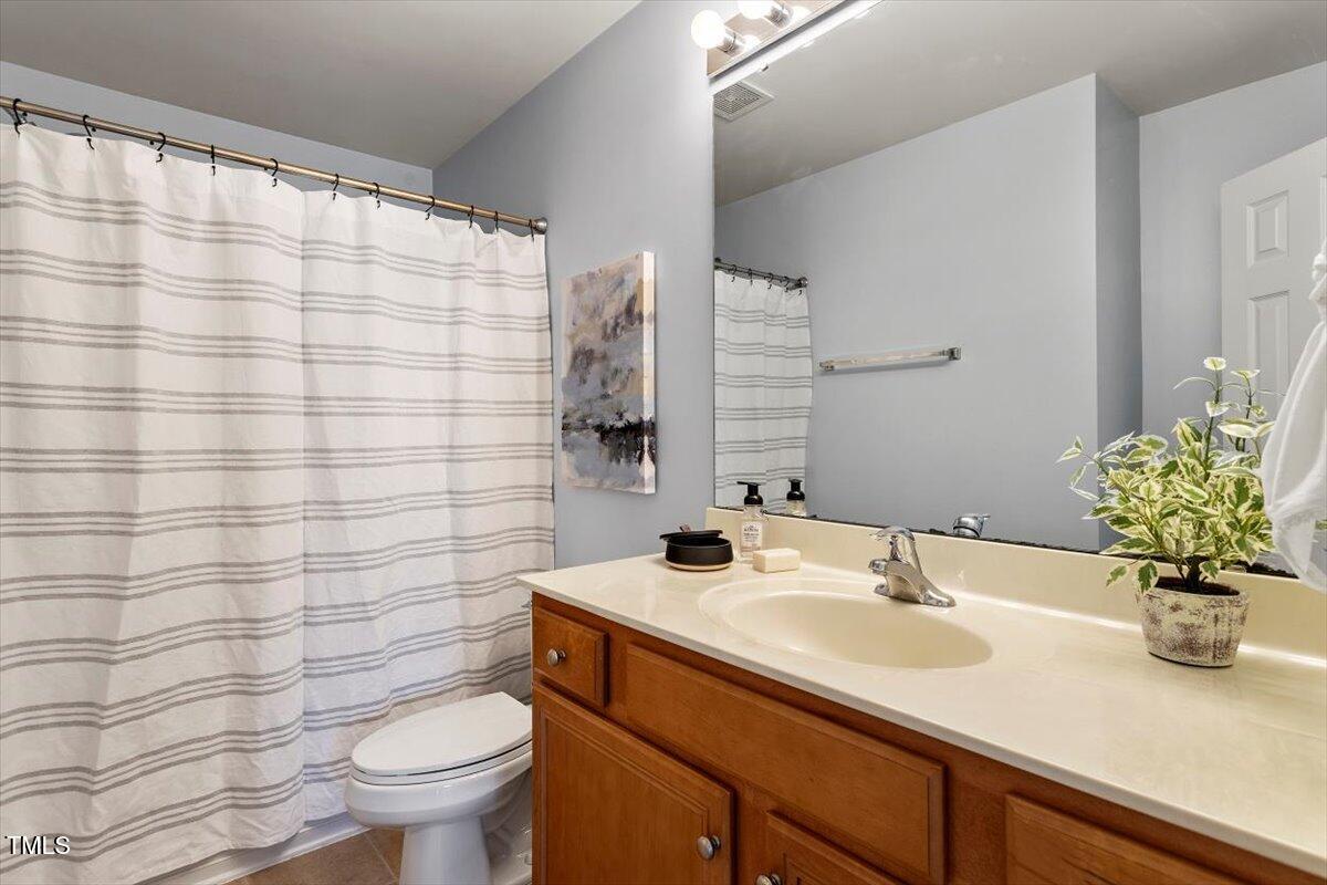 100 Stratford Lakes Drive # 227