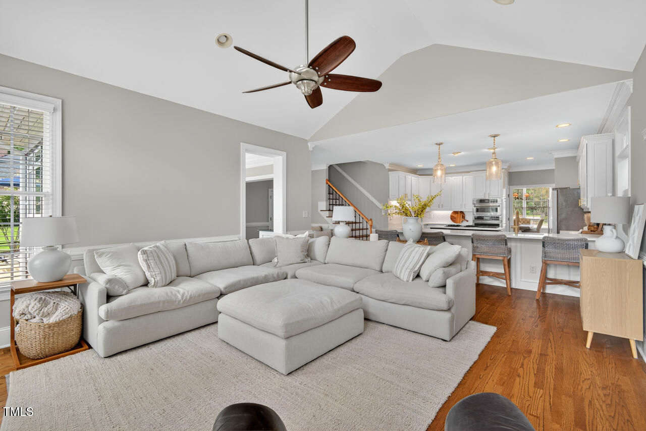 3 Crepe Myrtle Place