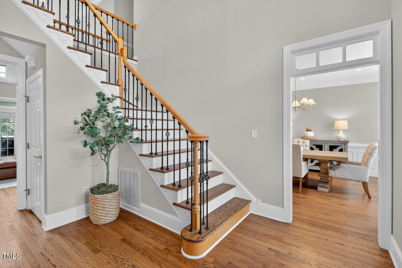 3 Crepe Myrtle Place