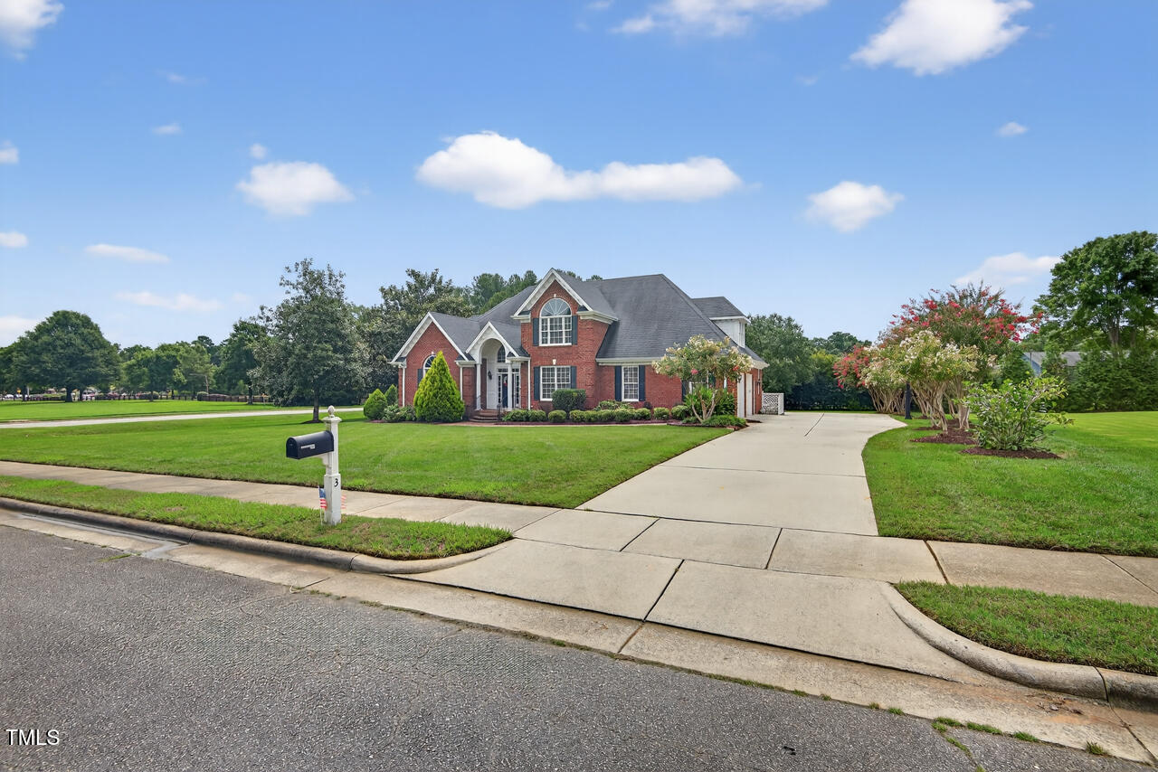 3 Crepe Myrtle Place