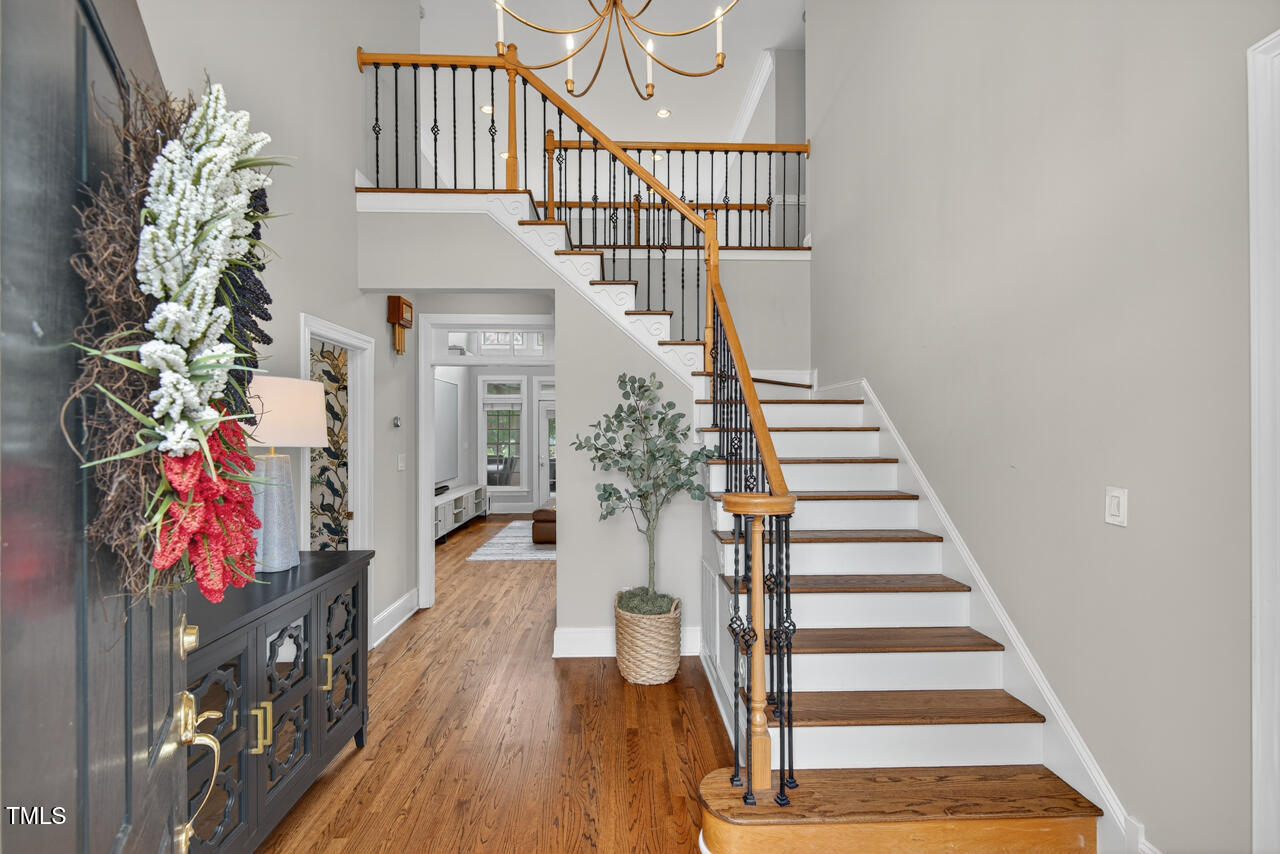 3 Crepe Myrtle Place