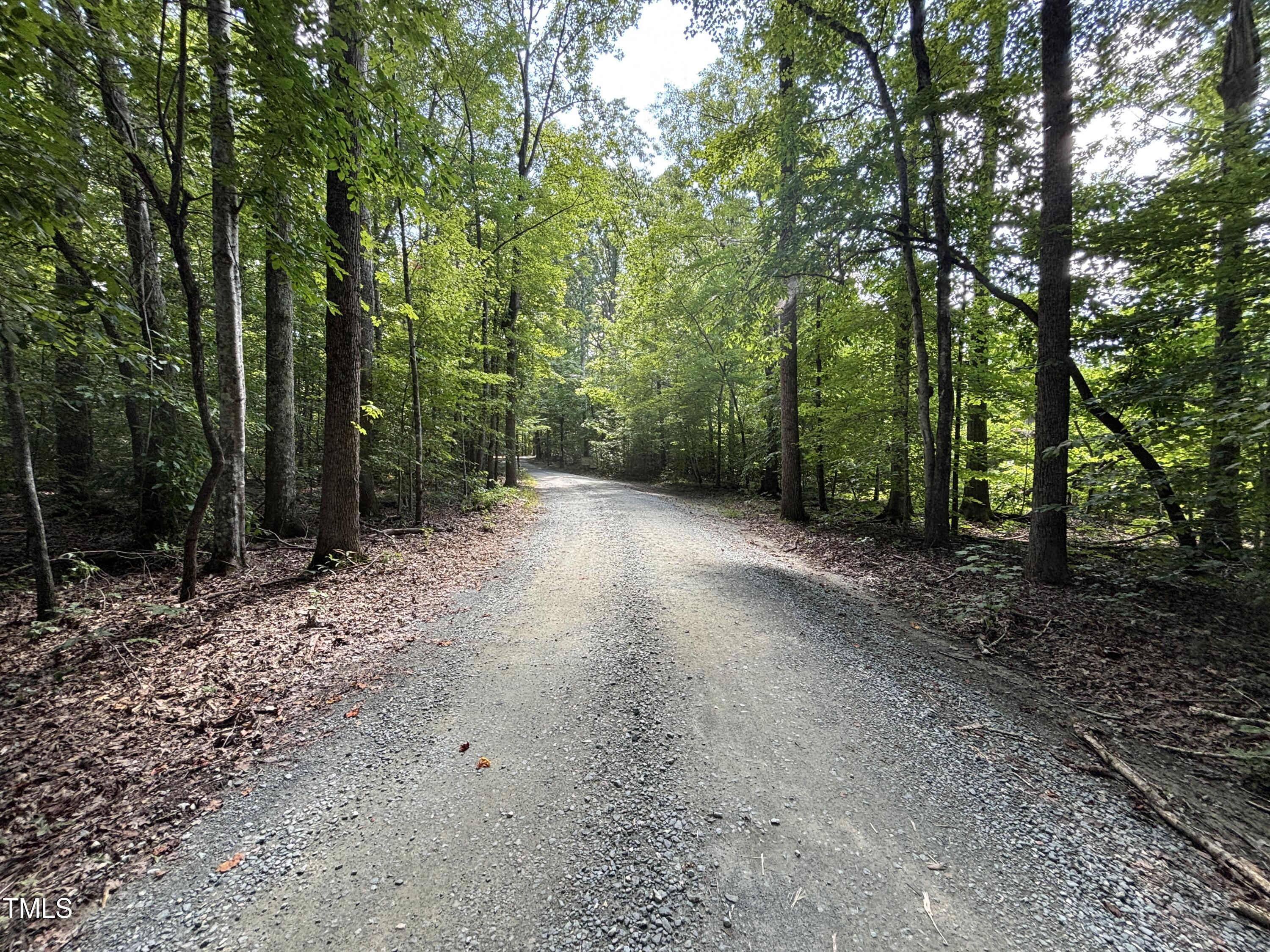 2424 Shadetree Road