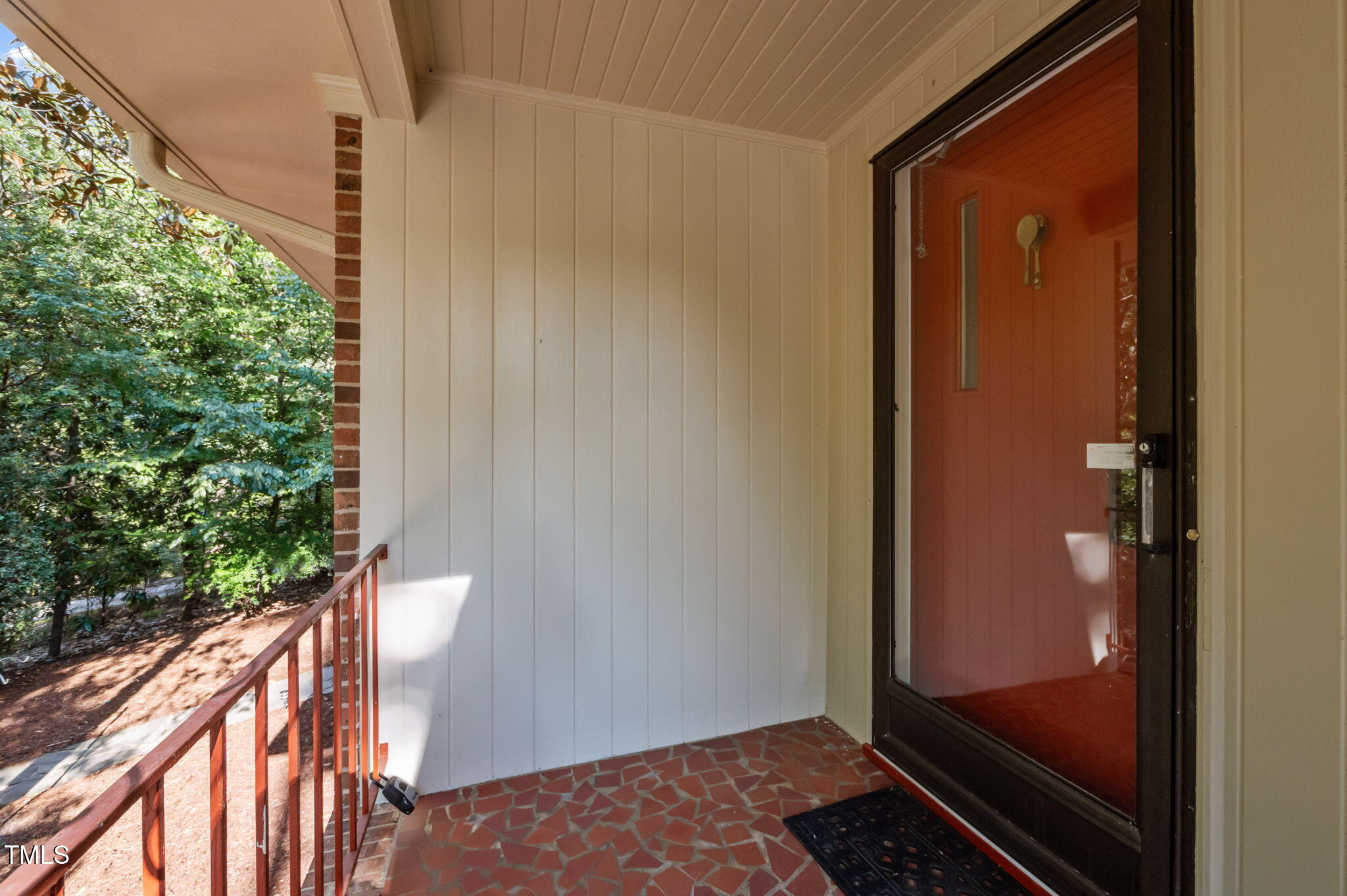 305 N Elliiot Rd Road