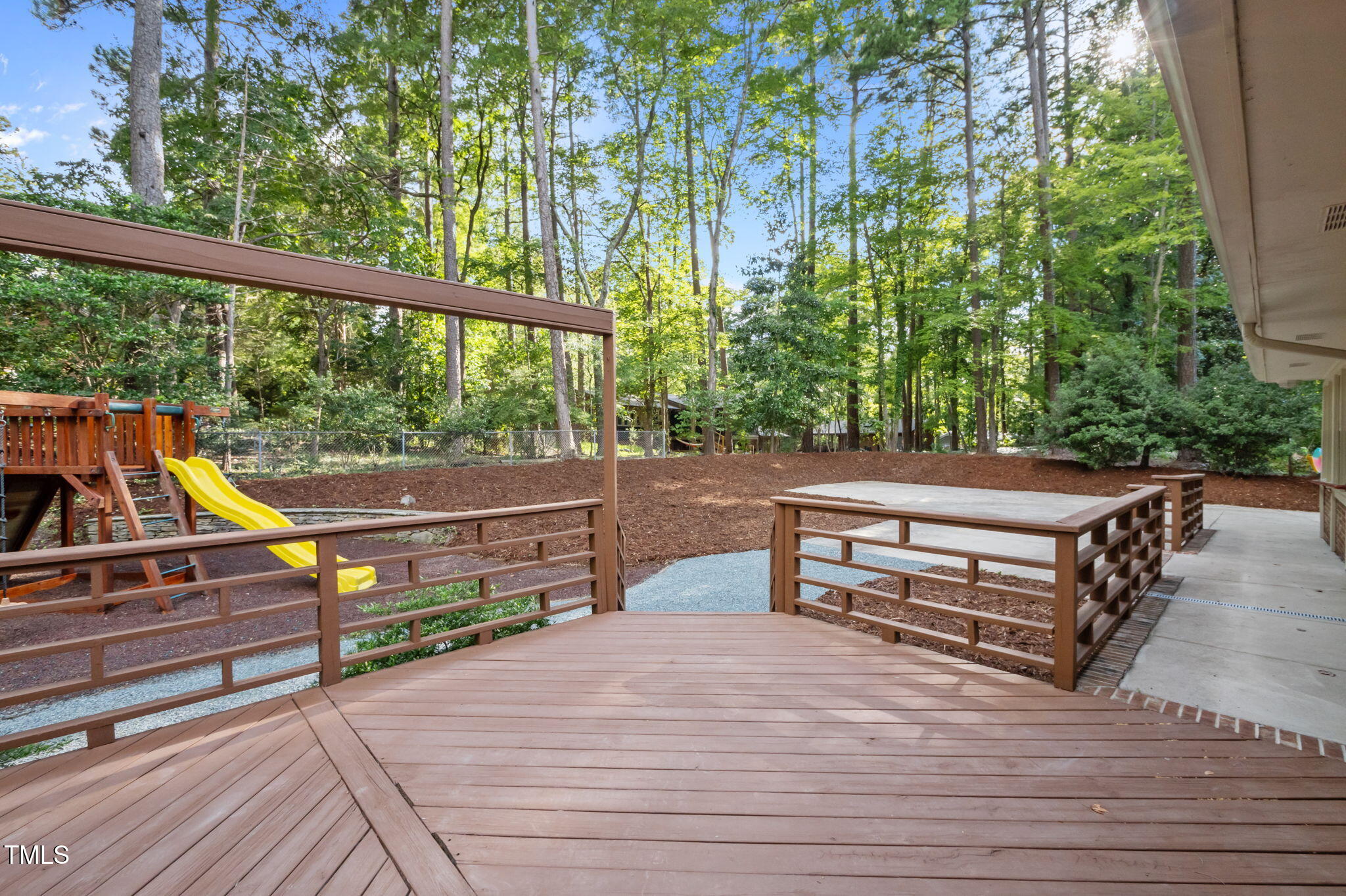 305 N Elliiot Rd Road
