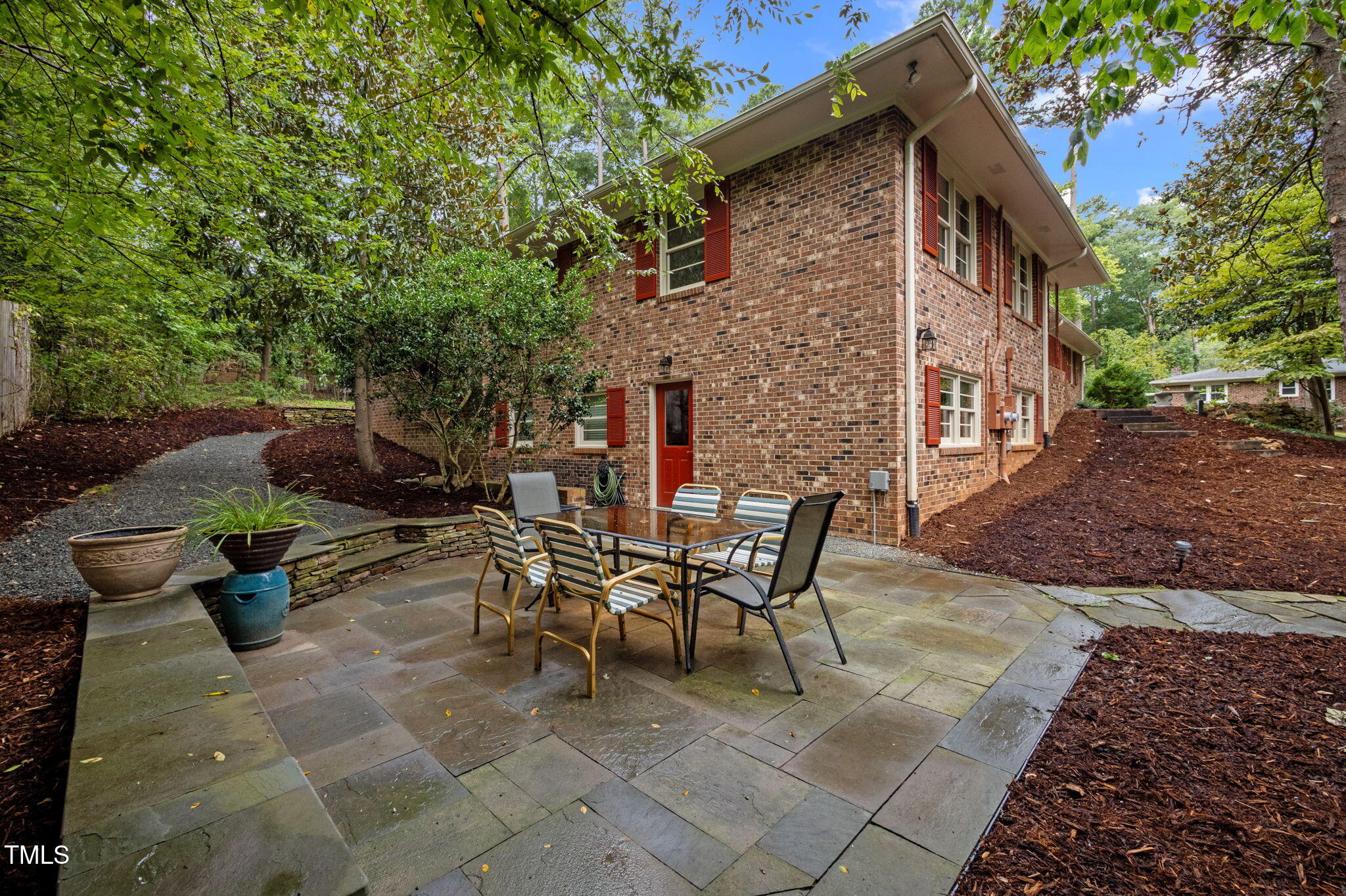 305 N Elliiot Rd Road