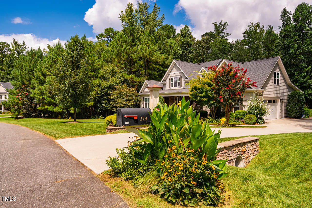 114 Margaret Mann Way