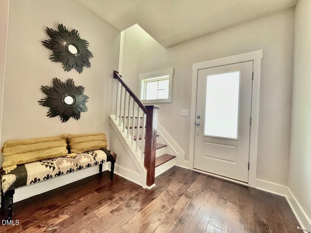 562 Beacon Ridge Boulevard