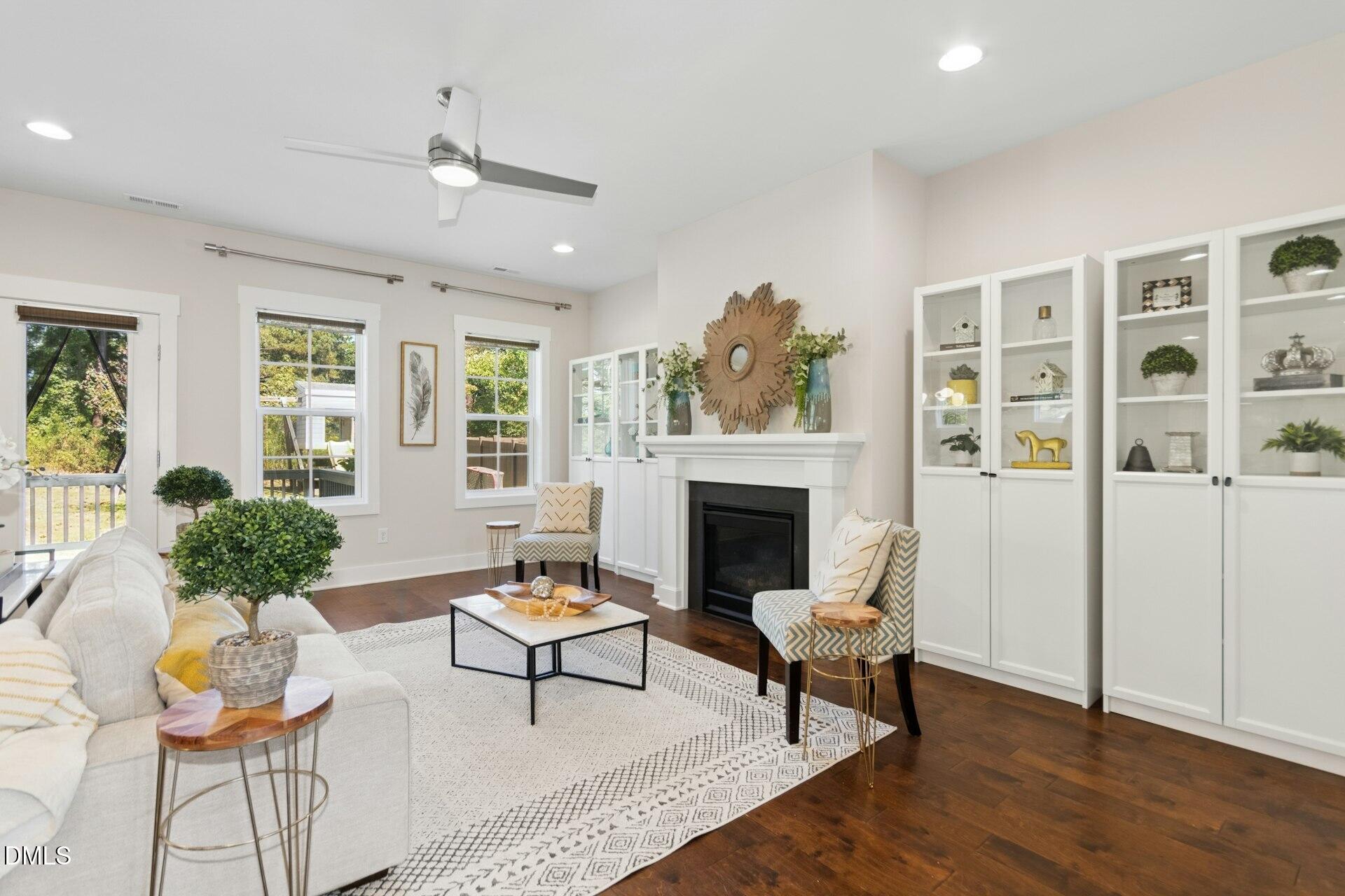 562 Beacon Ridge Boulevard