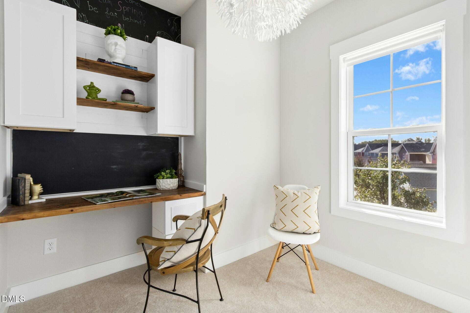 562 Beacon Ridge Boulevard