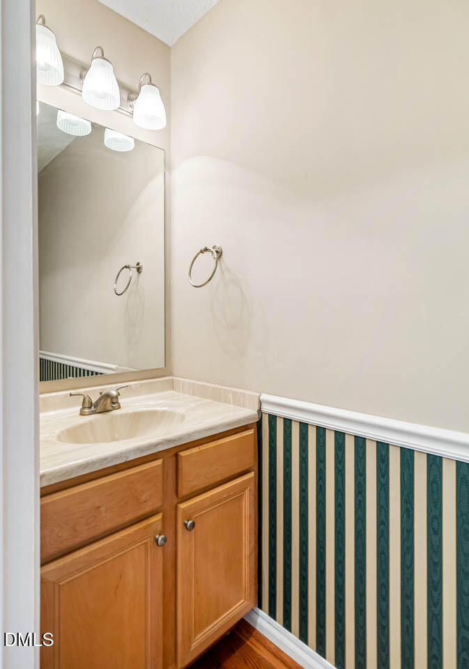 705 Averroe Drive, Apex