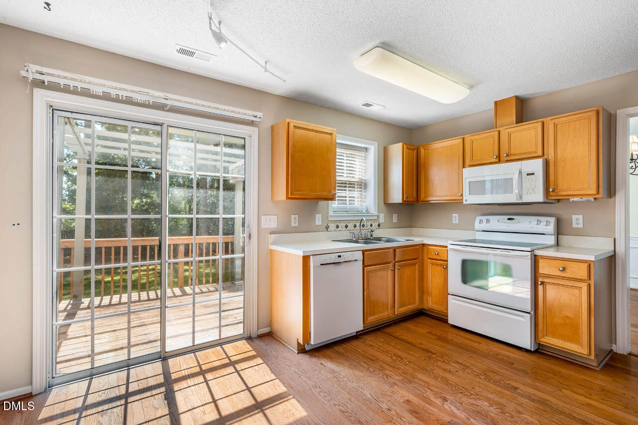 705 Averroe Drive, Apex