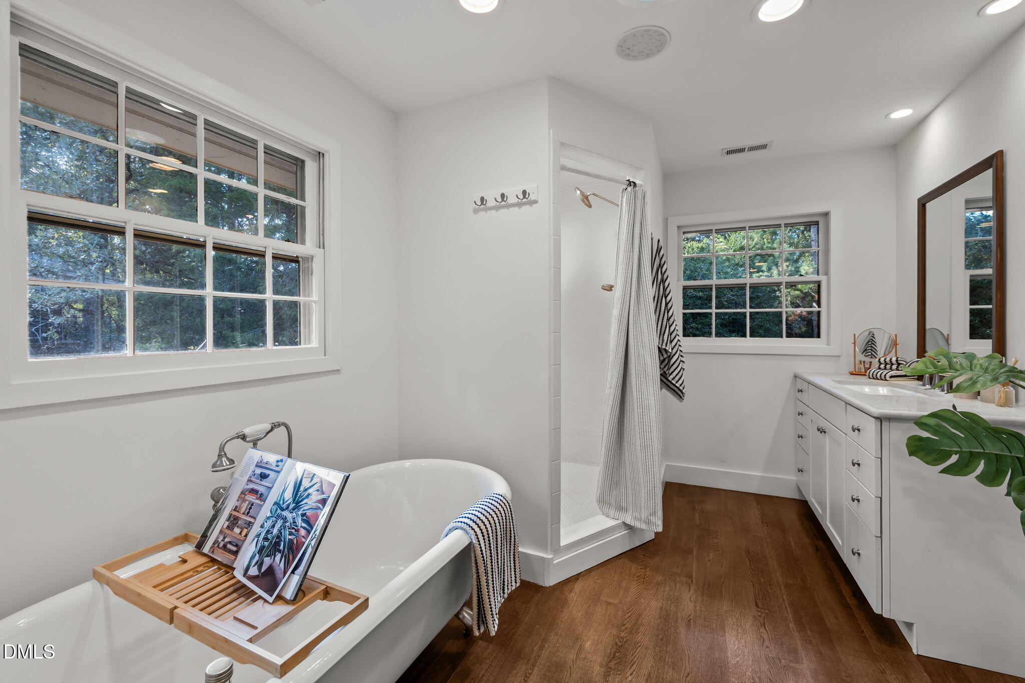 104 Sparkleberry Lane