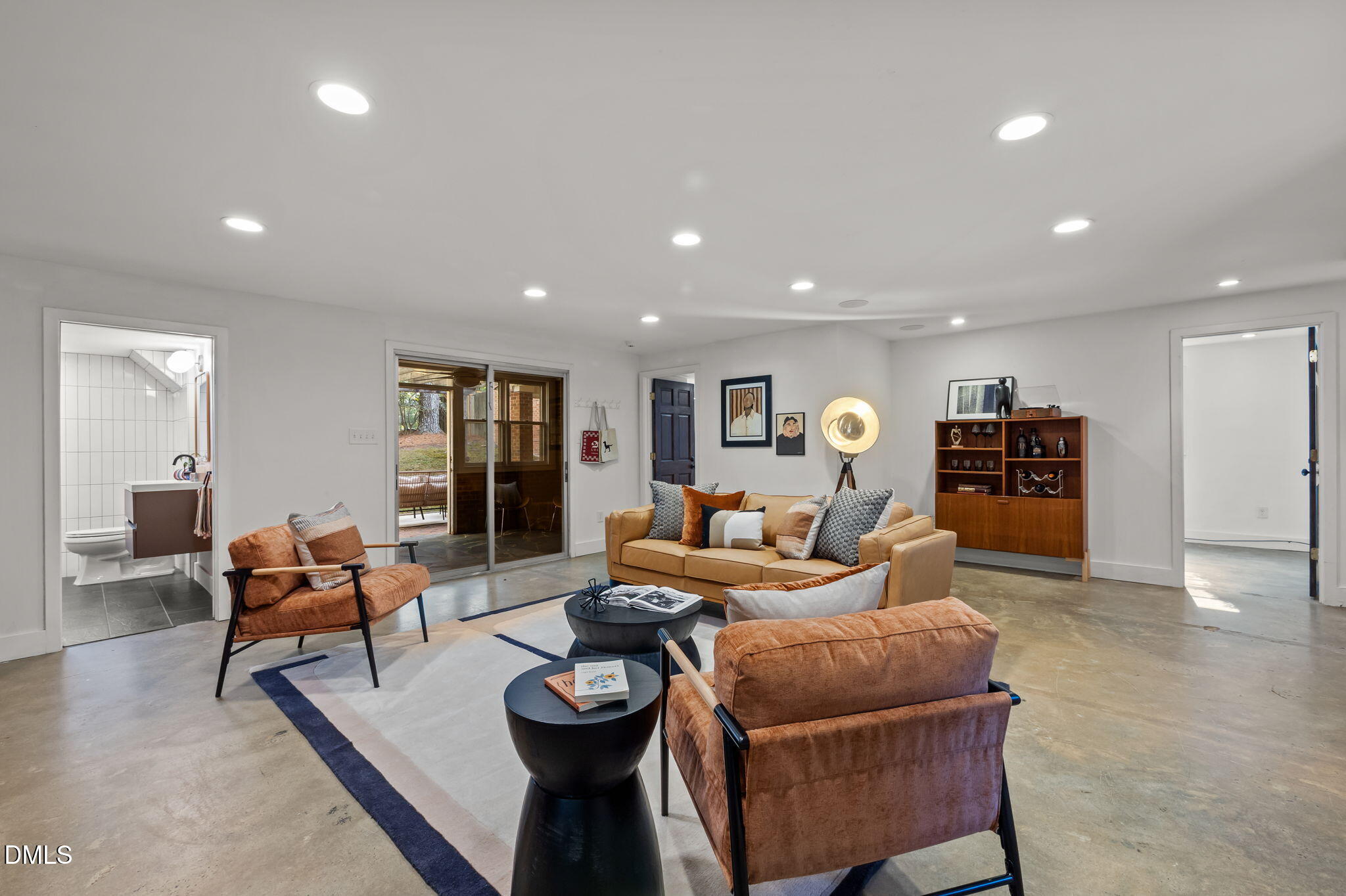 104 Sparkleberry Lane