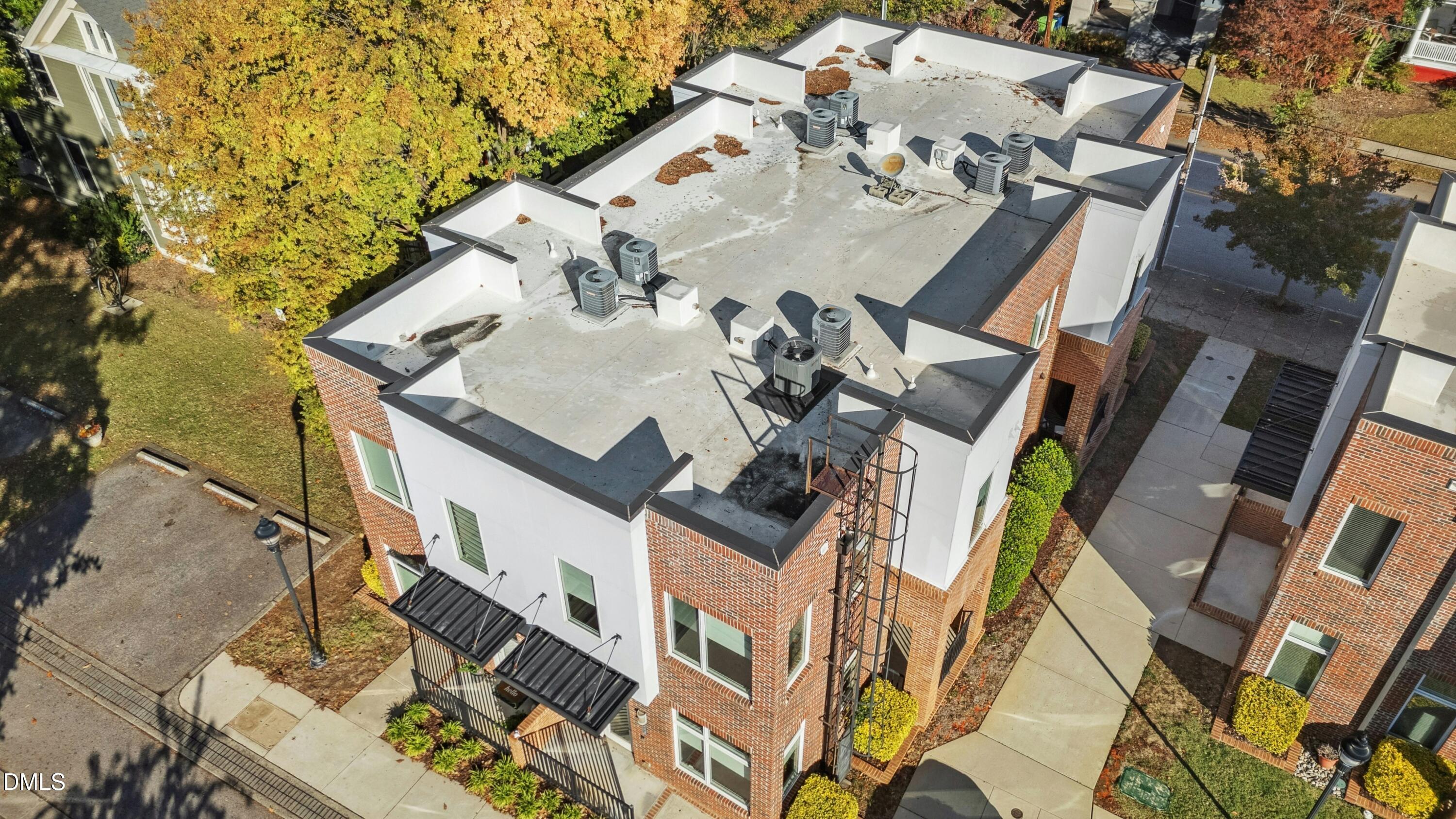 226 William Drummond Way