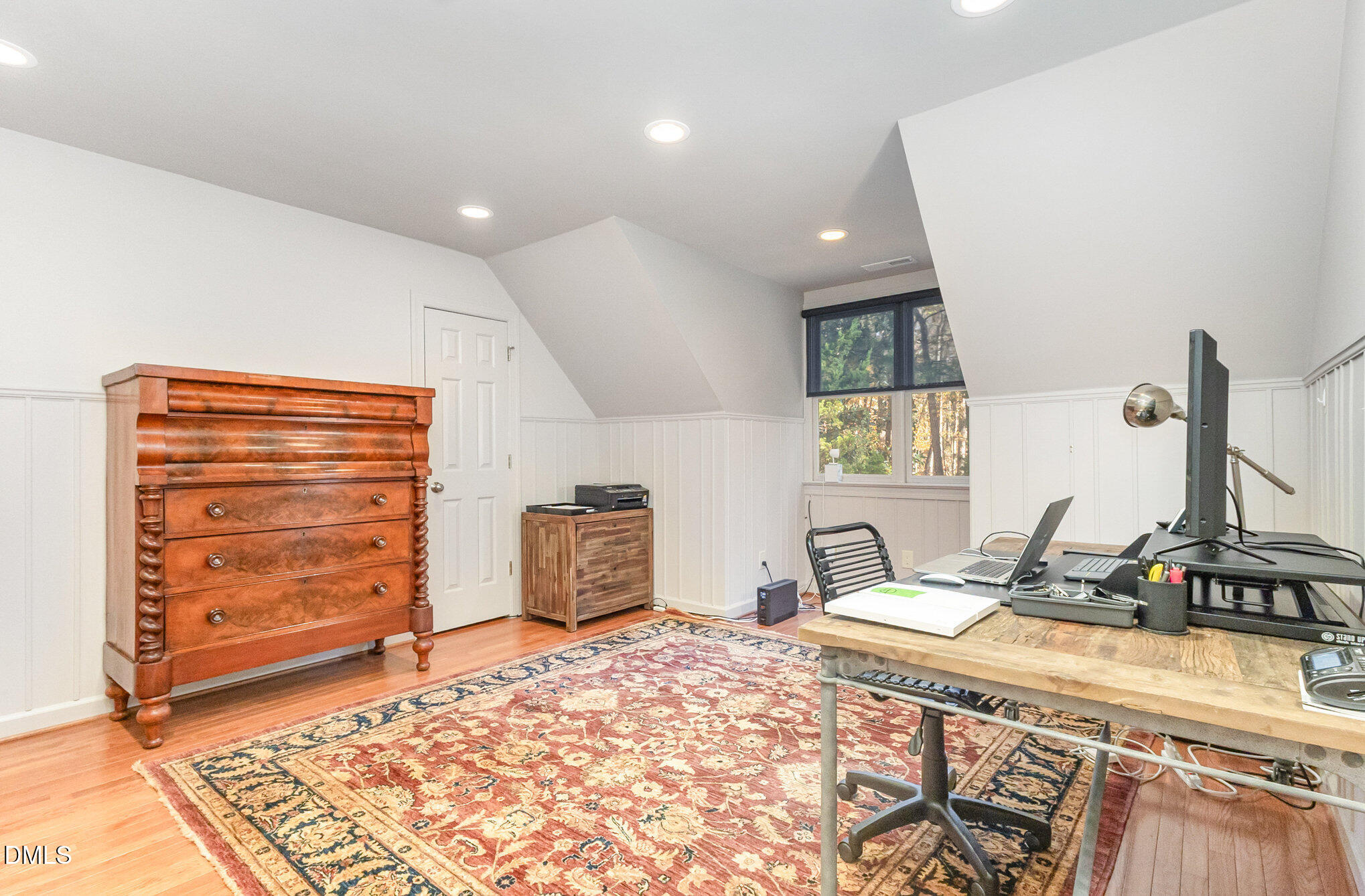 105 Great Oaks Place