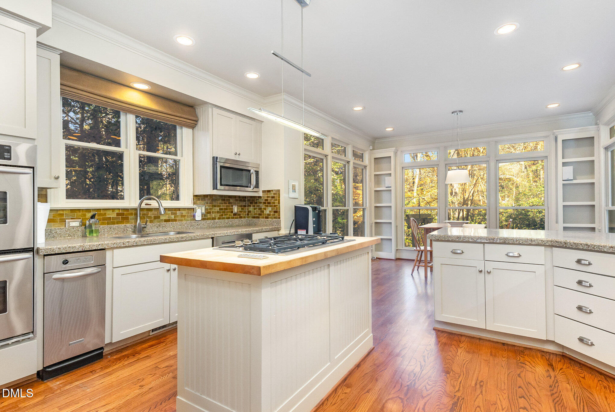 105 Great Oaks Place