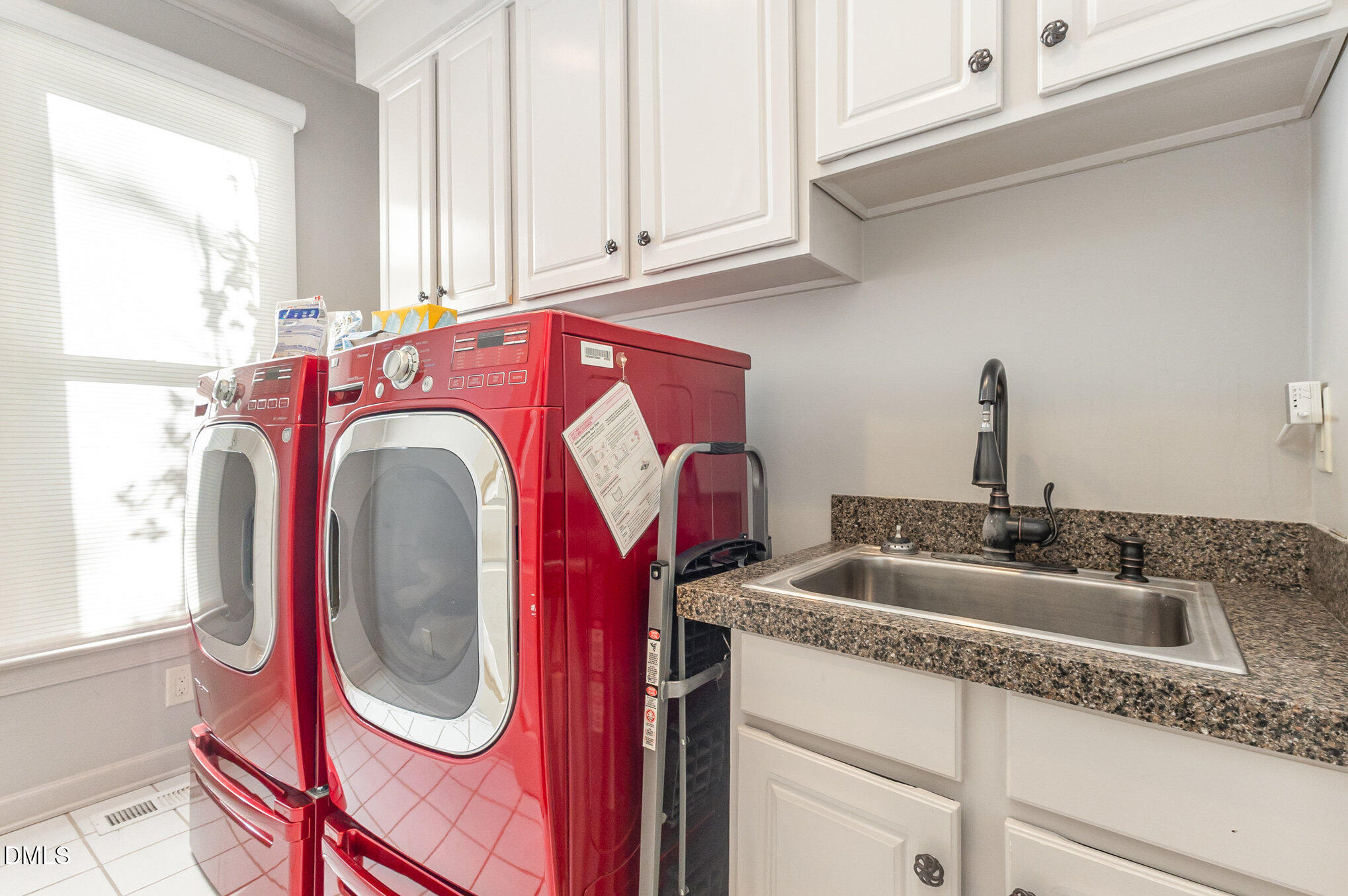 105 Great Oaks Place